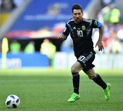 Messi Misses Penalty As Argentina Held By Iceland