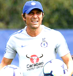 Conte takes charge of Chelsea training