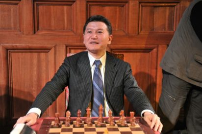 FIDE elections: Karpov suggests link between Ilyumzhinov and