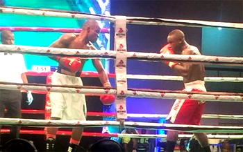 Gotv Boxing Night 15: Oyekola knocks out Nwoye, wins N1million best boxer award