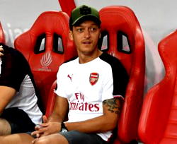 So much love’: Ozil thanks Arsenal fans after Germany racism row