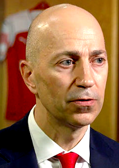 Arsenal deny chief executive Gazidis resignation
