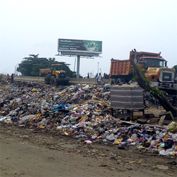Lagos State Govt. cleans up illegal dumpsite in Apapa