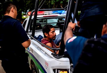 Twelve Apostles’ help migrants cross Mexico