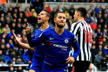 Chelsea break EPL passing record as Newcastle crack
