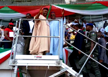 Akpabio formally says bye bye to PDP
