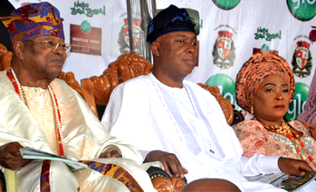 Awujale threatens to curse politicians, supporters at Ojude-Oba festival
