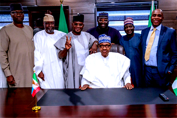 Breaking: Buhari visits his campaign office
