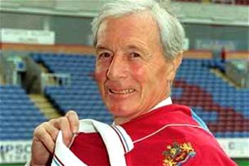 Burnley’s ‘true club great’ McIlroy dies