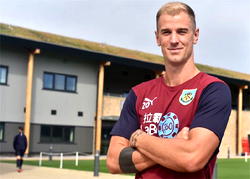 Manchester City goalkeeper Hart signs for Burnley