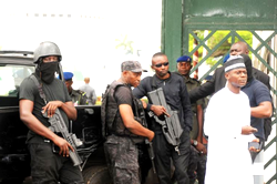 How Saraki sponsored Tuesday’s invasion of NASS – APC