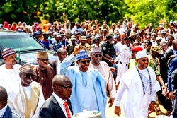 2019: Presidency replies Tambuwal, says Buhari physically fit for 2nd term