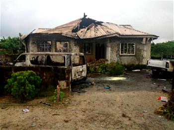 Misplaced aggression: Armed youths bomb 60 houses, chase chiefs into forest in Delta oil community 