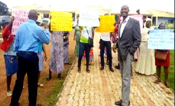 Psychiatric patient goes berserk in Ondo hospital, beats CMD to coma, injures nurses