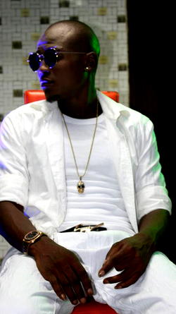From Kaduna, Jplux takes  Lagos music scene by storm