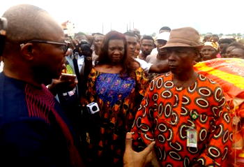 Flood: Petroleum minister, Kachikwu donates to Delta IDPs