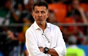 Ex-Mexico coach Osorio takes his golden touch to Paraguay
