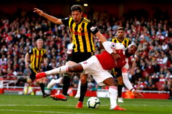 Arsenal fail to win 12th successive match