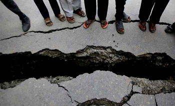 Earth tremor : FG commissions Abuja monitoring command, control centre