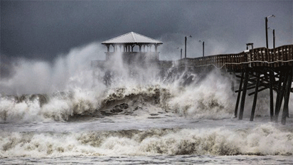 Hurricane Florence attacks North Carolina coastline
