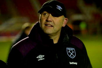 West Ham suspend coach for attending controversial march