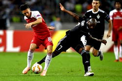 Arsenal avoid Qarabag slip-up as Celtic fall in Austria