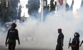 PDP condemns alleged Police attack on Saraki, Fayose, Secondus, others