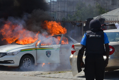 police shitte protest