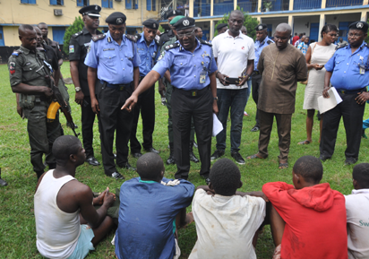 Police in Edo arrest eight suspects over alleged illicit sale of Naira