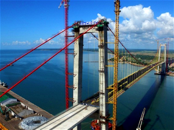 Mozambique opens $785m Chinese bridge