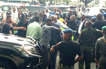 PDP decries Akwa Ibom House of Assembly attack, fingers Akpabio