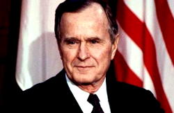 Ex-president George HW Bush dies