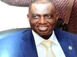 Nigerian consulate in Jo’burg dismantles passport racketeers