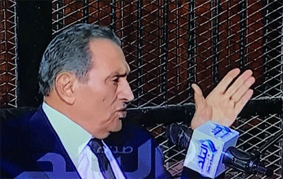 Hosni Mubarak, Morsi confront each other in court