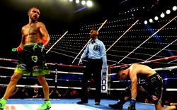 Lomachenko beats Pedraza to unify lightweight belts