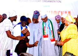 Photos : Nollywood meets Buhari at Together Nigeria event