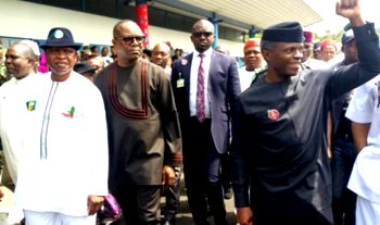 Urhobo leaders pass vote of confidence on Emerhor, Adjogbe