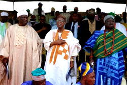 Lai Mohammed slams Saraki for trivialising Offa robbery