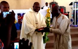 Shiites’ group storm Catholic church, worship with Christians