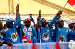 Photos: Gov. Ambode, wife, Sanwo-Olu at Lagos APC campaign flag off in ikeja