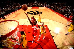 Raptors cool off red-hot Pacers in Lowry’s return