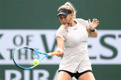 Australian Open: American teen Anisimova humbles Sabalenka