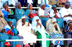 Famous Kannywood artistes thrill crowd at Buhari’s campaign in Kano