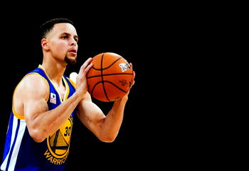 Curry signs new contract extension with Warriors