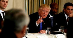 Man confesses after writing threat letters to Trump, FBI