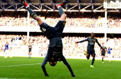 Vardy rings in New Year with acrobatic display