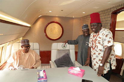 Buhari to Adesina: I like your attire