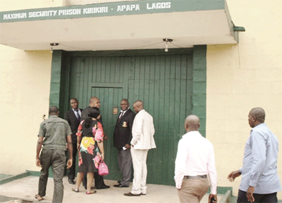 Man lands in Kirikiri Prisons for stealing phones worth N3.5m