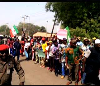 Benue youths protest deployment of troops for polls