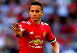 Man Utd can still progress despite PSG defeat, says Herrera